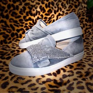 Vince Camuto gray suede Barita slip on shoes, women’s size 7 1/2